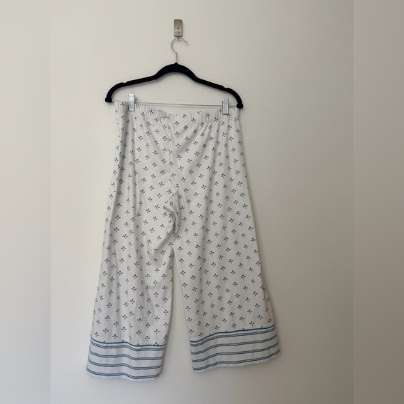 Lake | Pima Crew Wide Leg Pajama Set in Serene Blue Multi Blossom Large - Picture 6 of 10